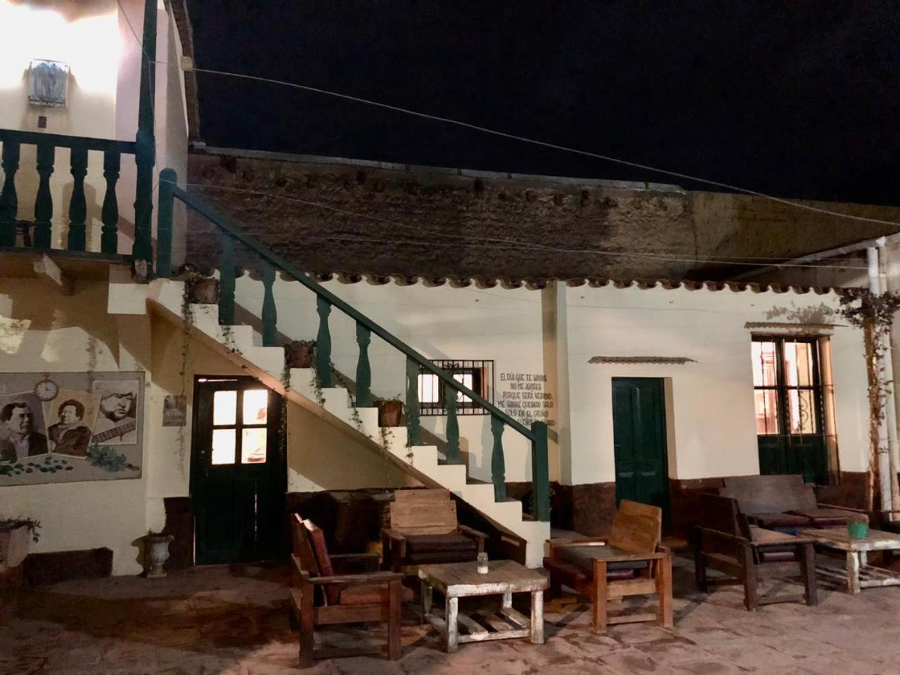 Ostello Postales Del Tiempo Tilcara Esterno foto